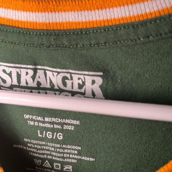 Stranger things shirt - Picture 2 of 2